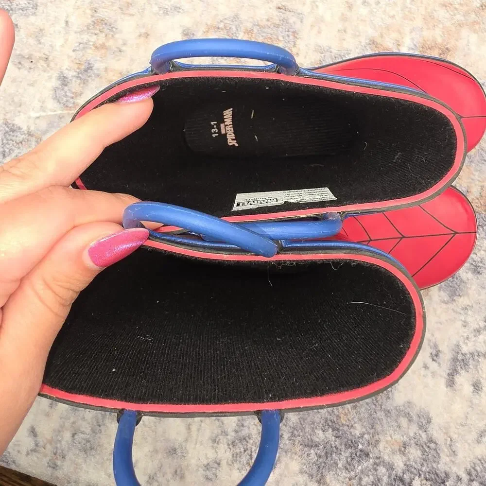 Marvel Boots Kids Size 13 Red Spider-Man Web Rain Waterproof Outdoor Pull On
